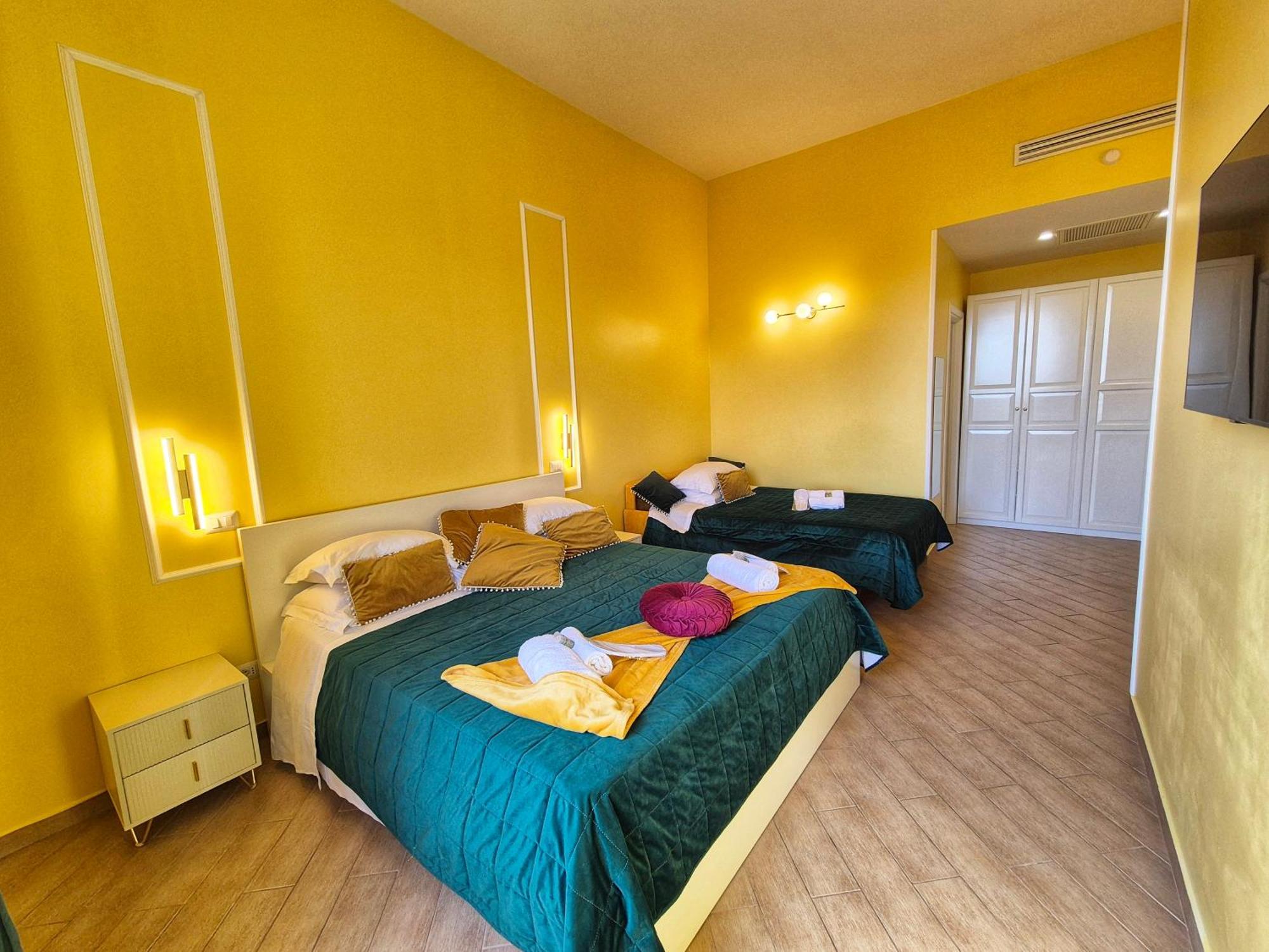 Residenze Serventi Longhi